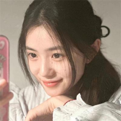 乱世圣光照天琼